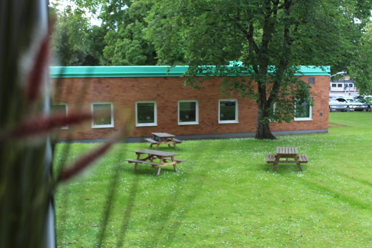 Falkoepings Vandrarhem/Hostel Bagian luar foto